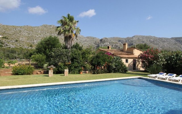 Luxurious Mansion with Private Pool in Pollenca Majorca