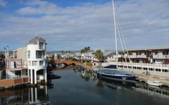 Waterfront 15 Quay West