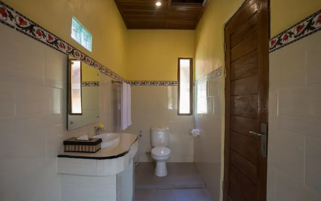 Rijet Villa Beach & Restaurant