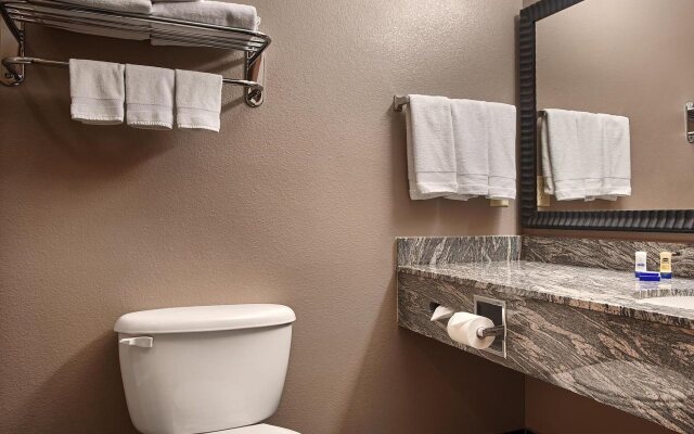 Best Western Giddings Inn & Suites
