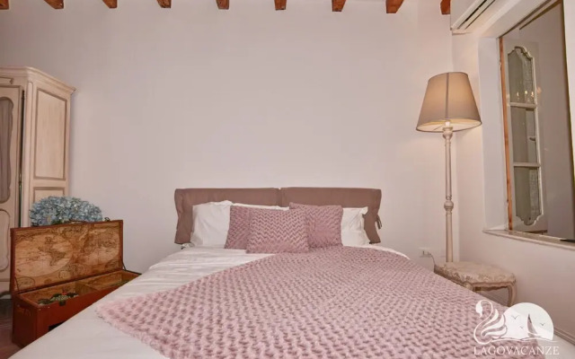 Romantic Benaco Sal - App 01