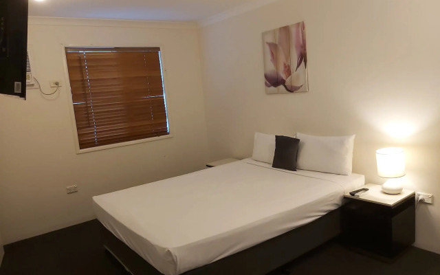 The Cosmopolitan Motel and Serviced Apartments