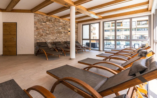 Lakeside-Luxury Apartments
