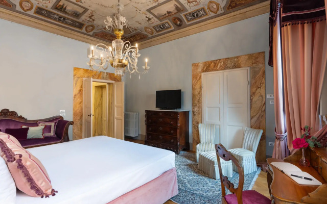 Piazza Pitti Palace