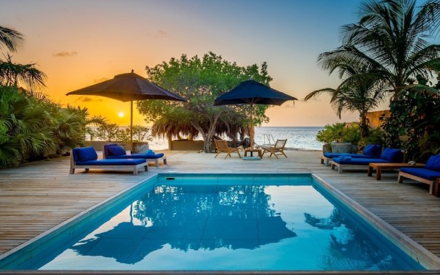 Lavish Villa by the Sea in Kralendijk With Pool in Kralendijk, Bonaire, Sint Eustatius and Saba from 290$, photos, reviews - zenhotels.com