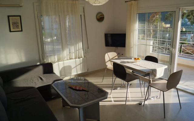 Τhe Sunny Apartments