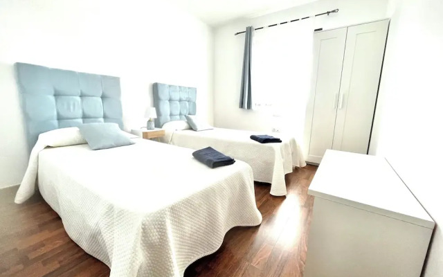 Casa Naranja Sleeps 6 With Golf Views