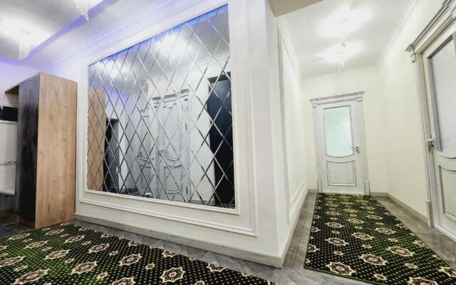 Newly renovated apartment , great location