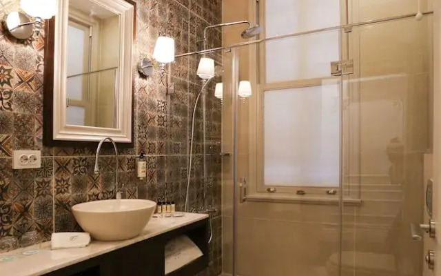 Fuga Design Apartments