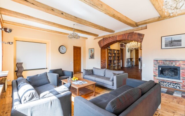 Griboedov Loft Apartments K47