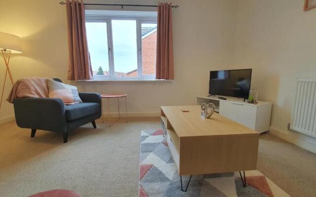 Rest&Recharge @ Robert Hall House by MediaCity (3-Bedroom, 2.5 Bathrooms, Free Parking)