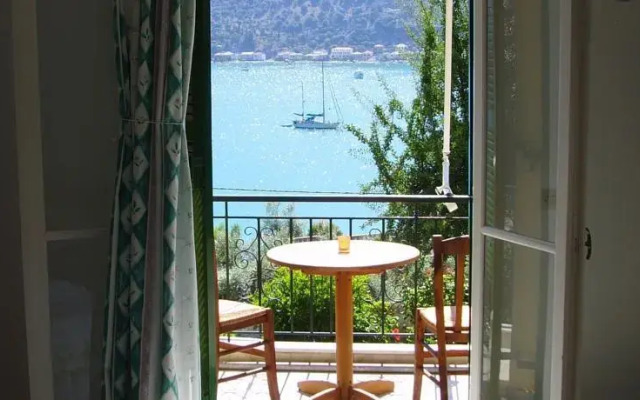 Thalassa View Studios