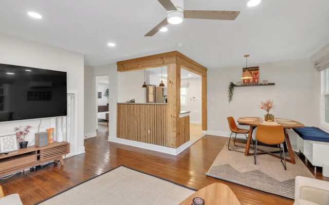 Garden District Duplex