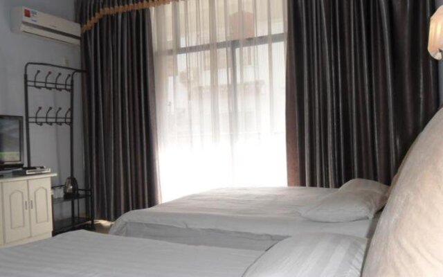 Yangshuo Golden Harbour Hostel