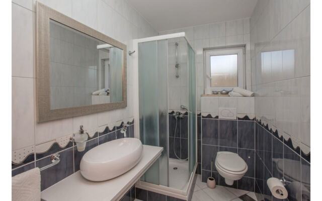 Brkic Apartment