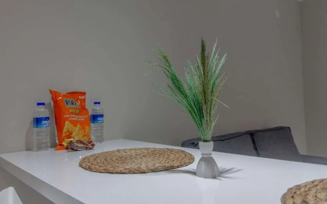 Alex Suites Lara