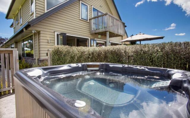 Manuka Lodge B&B