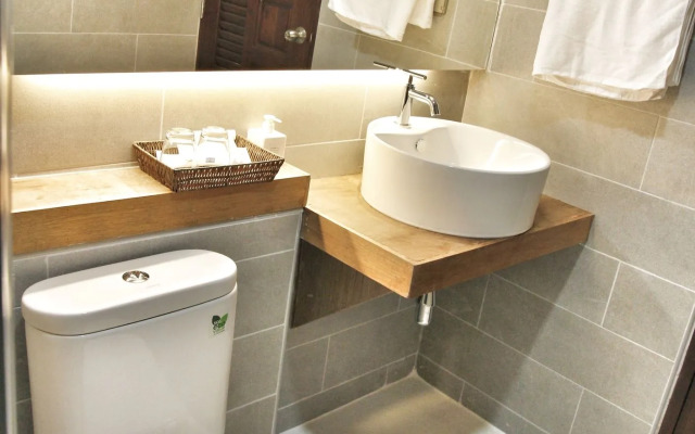 OYO 150 3Q Chiangmai Residence