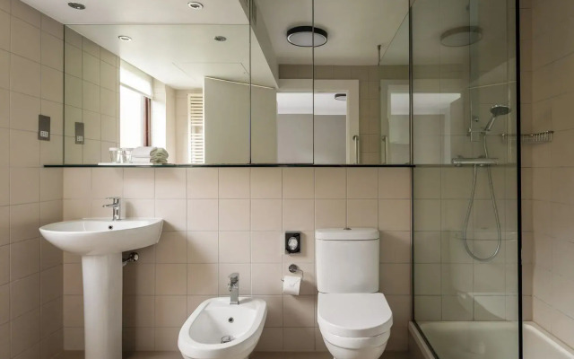Monarch House Serviced Apartments
