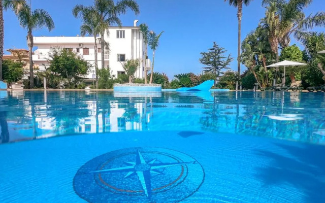 La Bussola Hotel Restaurant