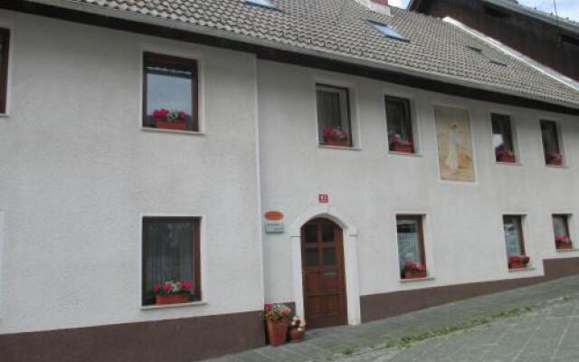 Apartments Pr'Krštano