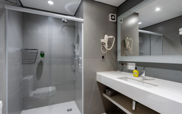 Suite particular Grand Mercure Brasília