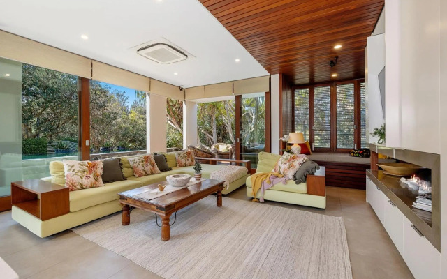 Kingscliff Balinese Beachfront Retreat