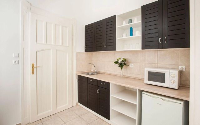 Baross City Apartments