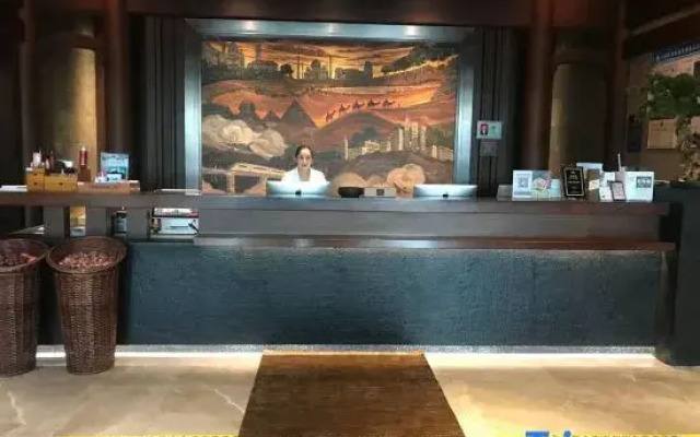 MEHOOD LESTIE Hotel (Ankang Binjiang Flagship Store)