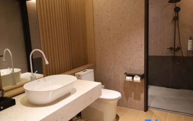 Tangquan Liangzi Hotel (Beijing E-Town) – Bathroom – Beijing