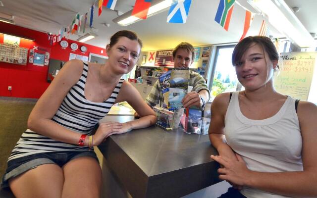 Base Backpackers Wanaka - Hostel