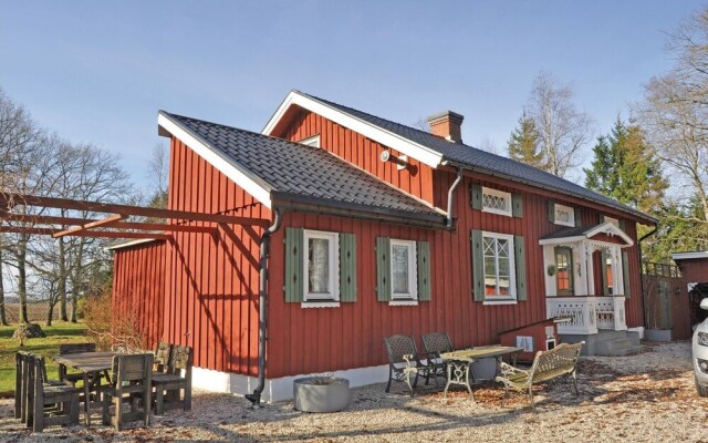 Nice Home in Mellerud With 2 Bedrooms