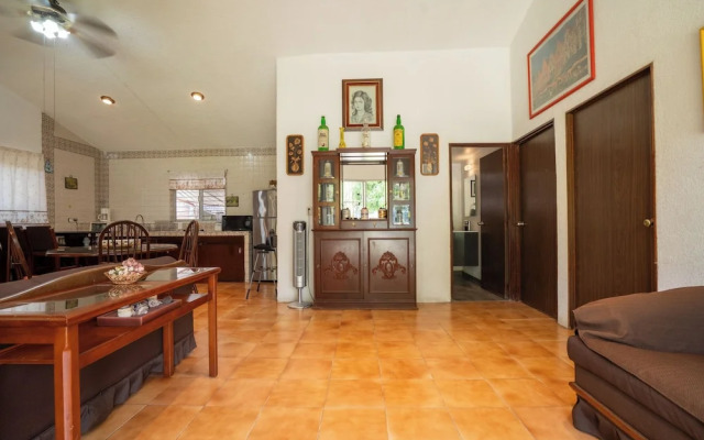 Vacation house with pool - Temixco 2 BR