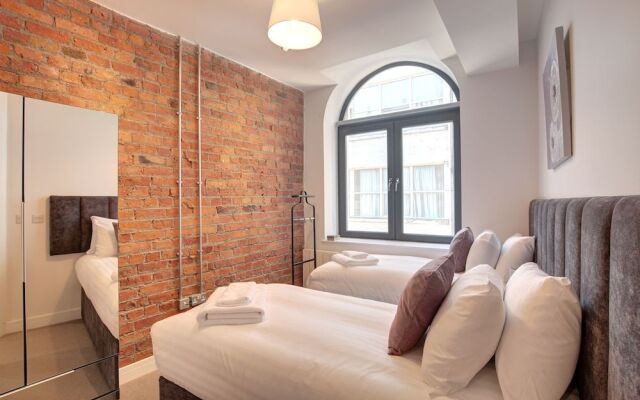 Piccadilly Suites