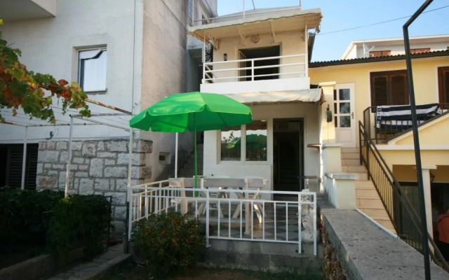 Apartment Ana