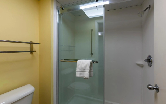 Comfort Inn Garner Clayton I-40
