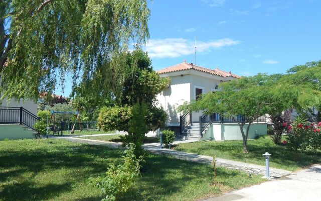 Kaloni village apartments