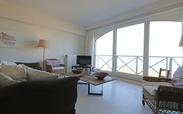 Apartment in Het Zoute Near the Beach