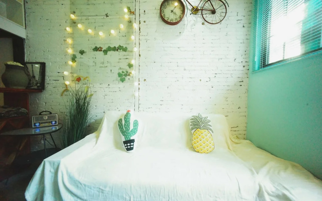 No.9 Mediterranean House – Guest Rooms – Shanghai