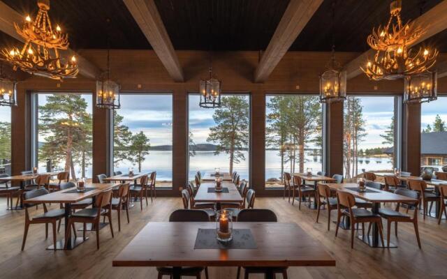 Wilderness Hotel Inari & Igloos