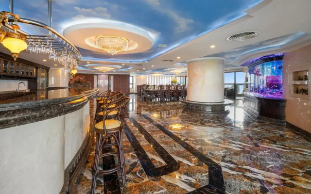 Luxury Family Beach Da Nang
