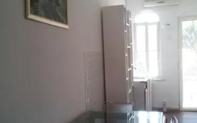 Hostel The Old House
