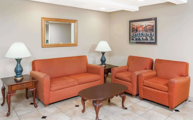 Quality Inn Mishawaka - South Bend