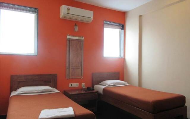 Room Maangta 132 - Vile Parle West