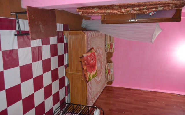 Somit Paying Guest House