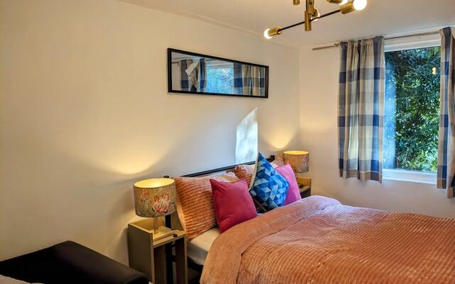 Small 1-bed Apartment in London