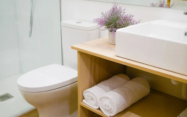 Apartamentos Antares S.L.