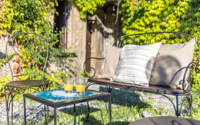 Romantic Beachfront Getaway