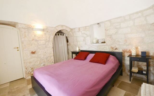 Villetta Spiga Con Trullo E Giardino