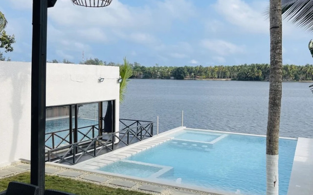 Assine Magnifique Villa Avec Piscine